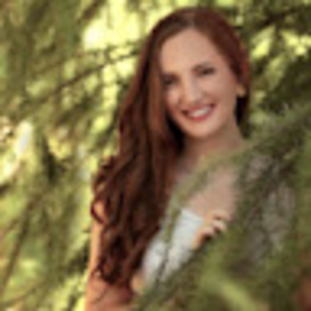 Meet your Posher, Alivia
